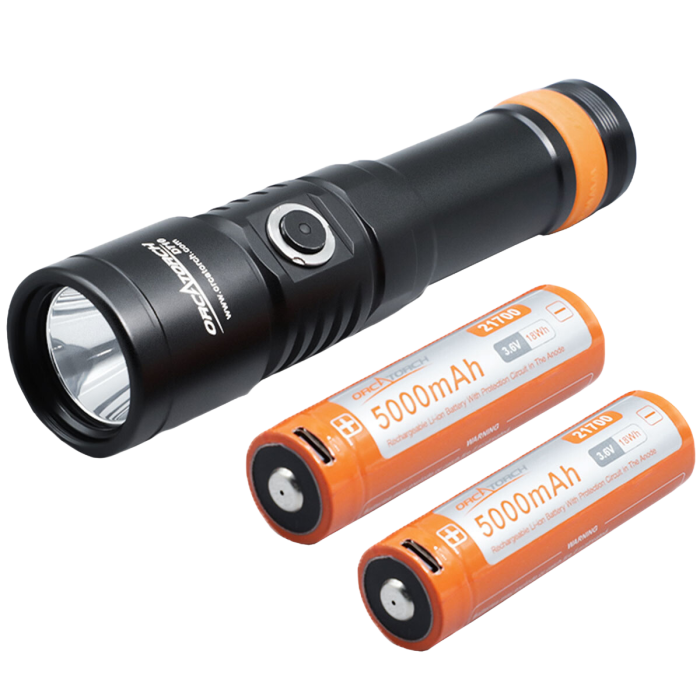 D710 3000 Lumens Dive Light with 2 batteries