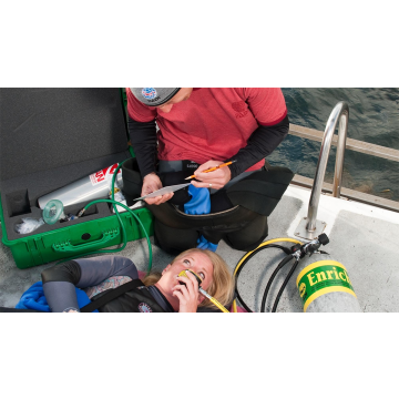 PADI Emergency Oxygen Provider